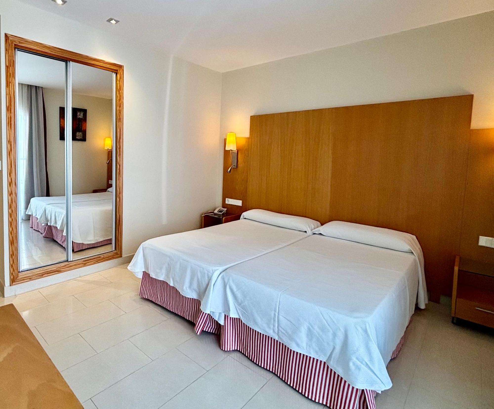 Hotel La Cala Finestrat Кала-де-Финистрат Экстерьер фото